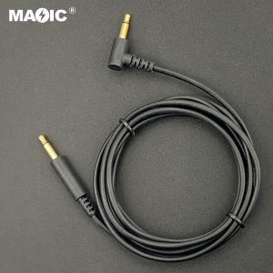 Right Angle Male to Male Audio cable